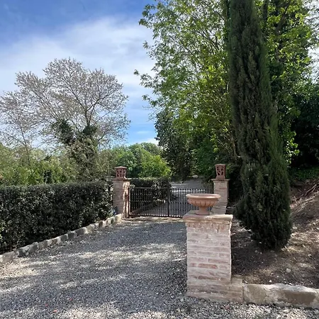 Borgo Valentini Bed & Breakfast