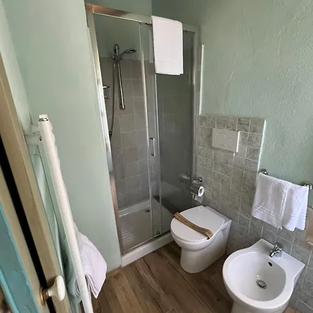 Bed and breakfast Borgo Valentini 3*