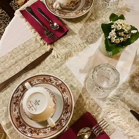 Borgo Valentini 3*