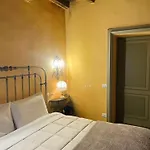 Frühstückspension Borgo Valentini 3*