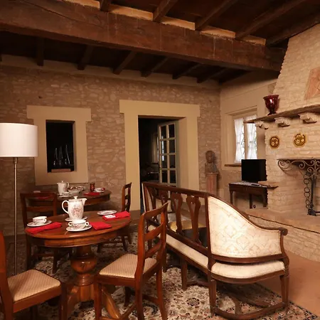 Borgo Valentini Couette-café