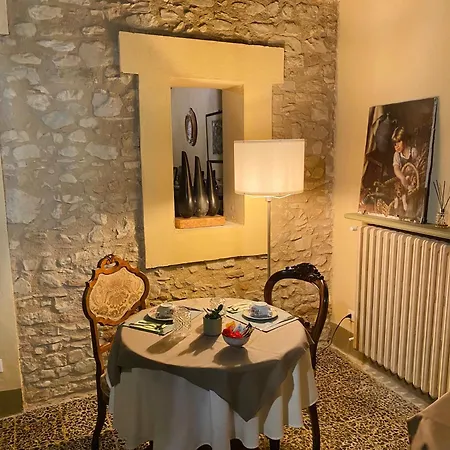 ベッド・アンド・ブレックファスト Borgo Valentini スカンディアーノ